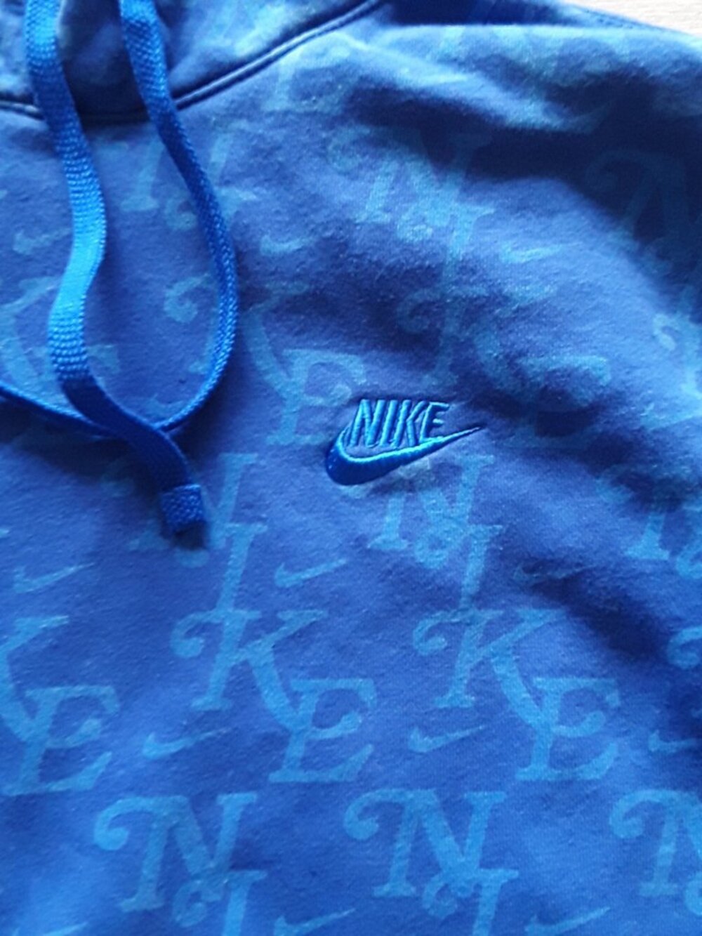 Nike Men’s Medium Blue Hoodie • Graphic Pattern Pullover • Kangaroo Pocket - Picture 2 of 6